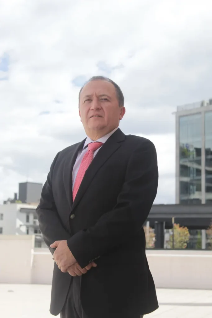 Vinicio Merino – Equipo Ascendra